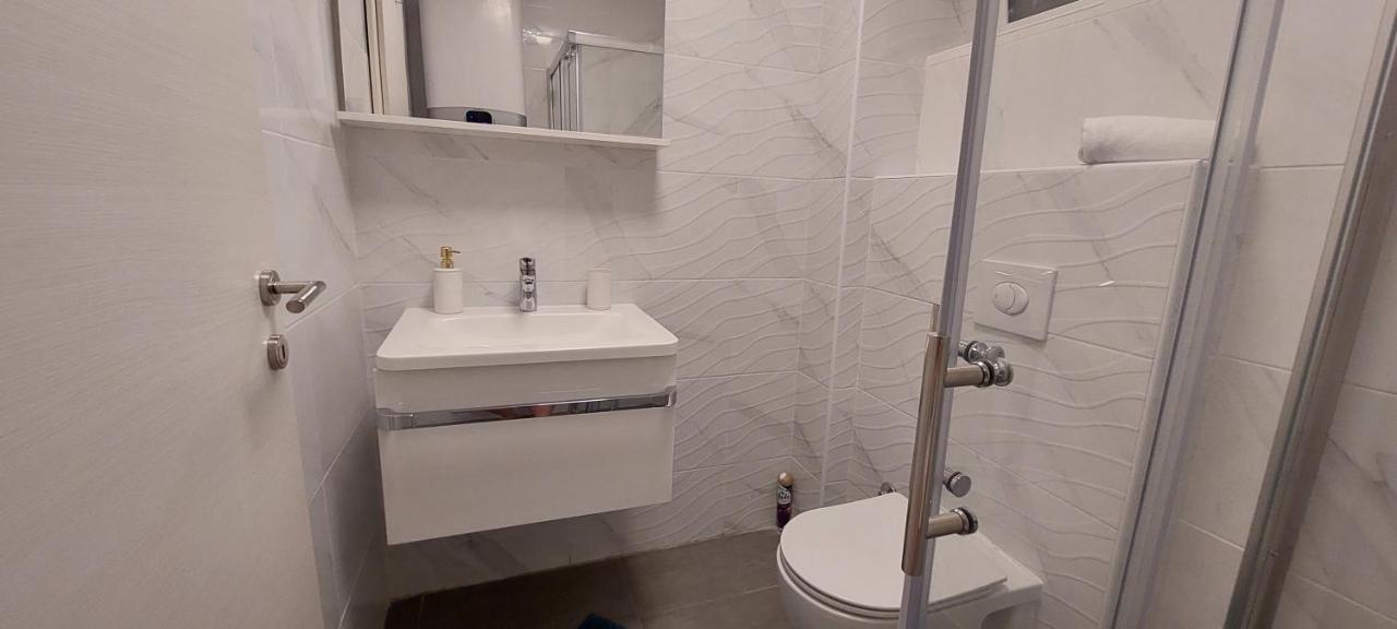 Apartmani Nikola トロギール 部屋 写真